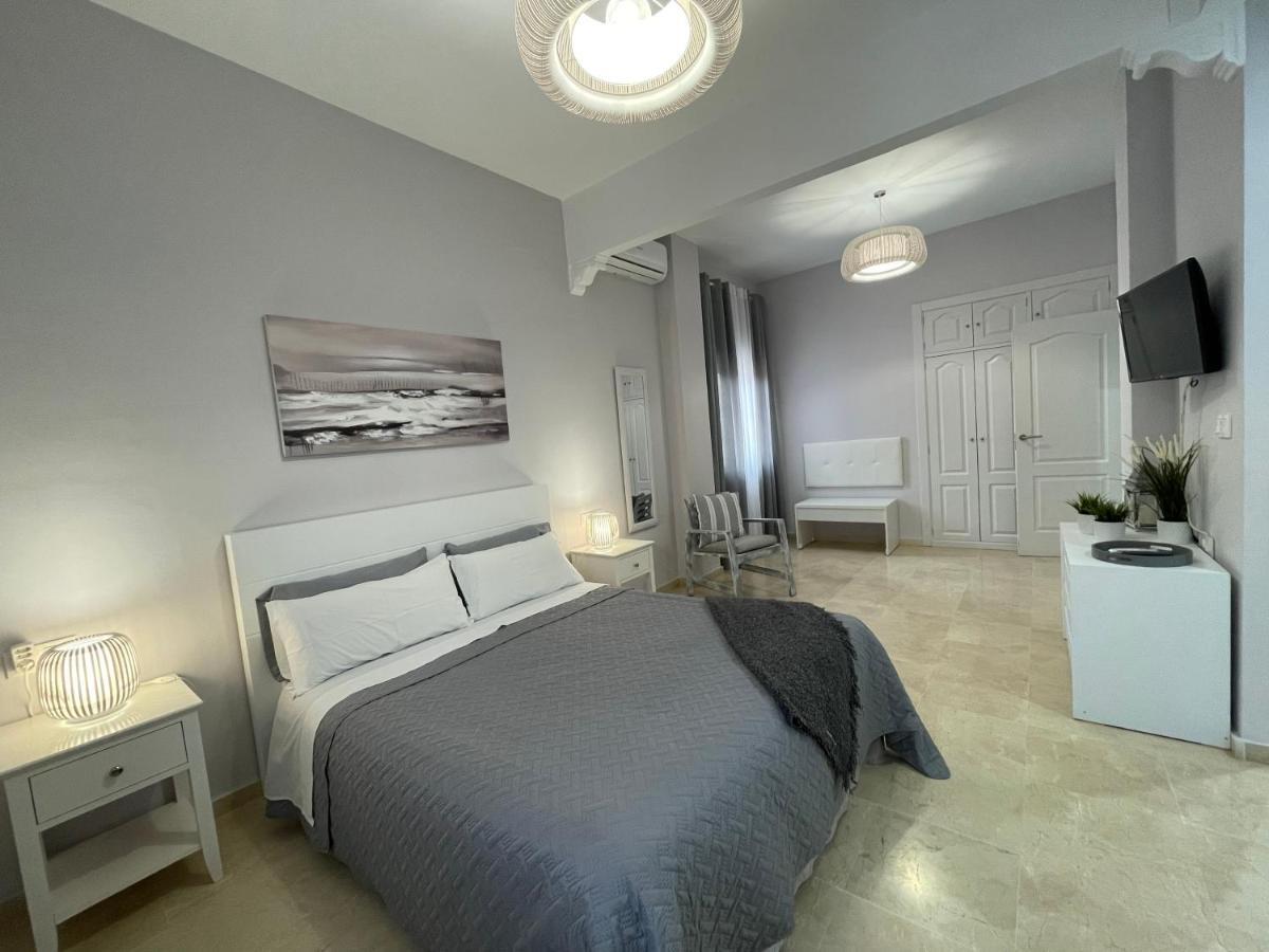 Agradable Casa independiente con piscina Sevilla Exterior foto