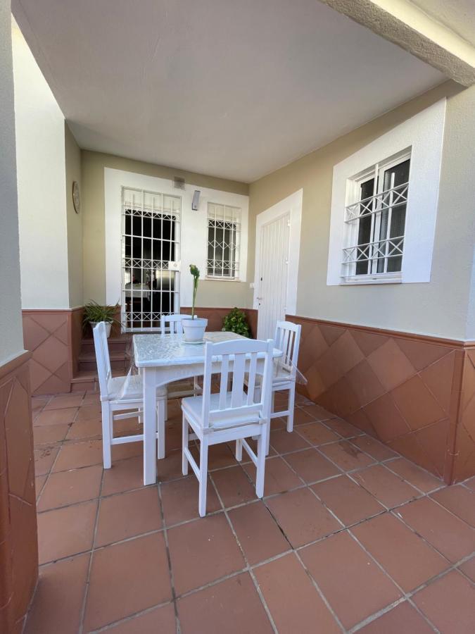 Agradable Casa independiente con piscina Sevilla Exterior foto